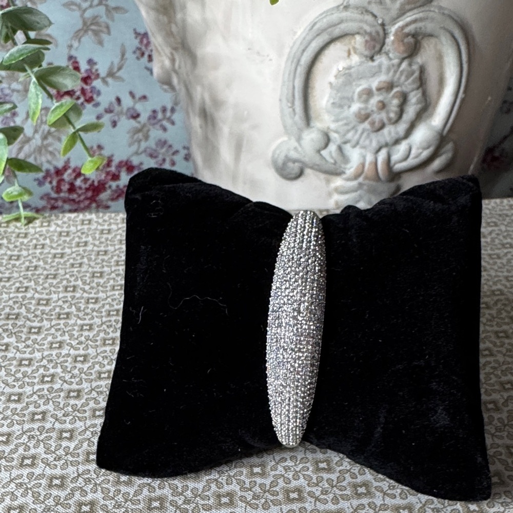 Elegant Stainless Steel Silver Bracelet - 7”